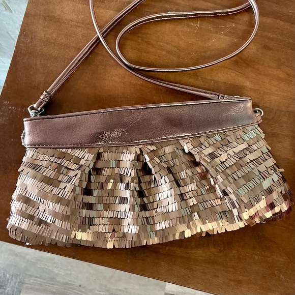 Limited Edition Metallic Copper Sequin Fringe Structured Frame Clutch Crossbody - Picture 4 of 16
